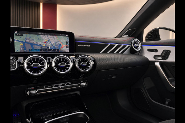 Mercedes-Benz CLA-Klasse AMG 45 S 421PK 4MATIC+ Premium Plus | Pano | Burmester | Kuipstoelen | Dealer Ond.