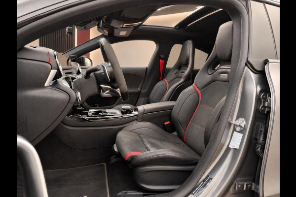 Mercedes-Benz CLA-Klasse AMG 45 S 421PK 4MATIC+ Premium Plus | Pano | Burmester | Kuipstoelen | Dealer Ond.