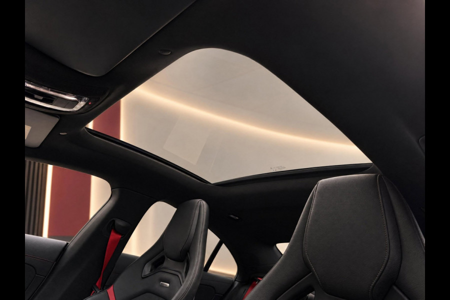Mercedes-Benz CLA-Klasse AMG 45 S 421PK 4MATIC+ Premium Plus | Pano | Burmester | Kuipstoelen | Dealer Ond.