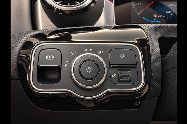 Mercedes-Benz CLA-Klasse AMG 45 S 421PK 4MATIC+ Premium Plus | Pano | Burmester | Kuipstoelen | Dealer Ond.