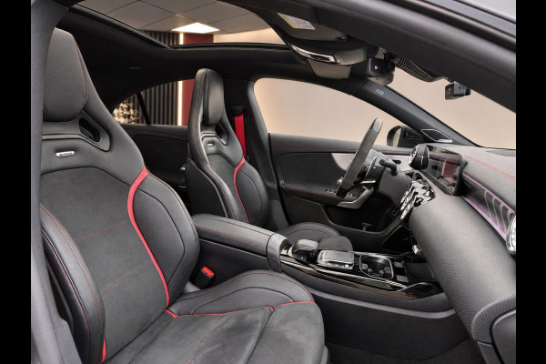 Mercedes-Benz CLA-Klasse AMG 45 S 421PK 4MATIC+ Premium Plus | Pano | Burmester | Kuipstoelen | Dealer Ond.