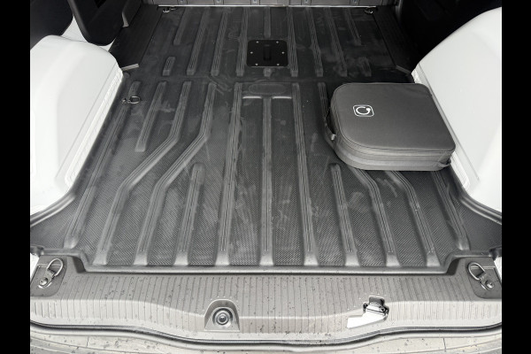 Mercedes-Benz eCitan Pro 51kWh 122PK Nieuw! L1 Elektrisch 300km WLTP Trekhaak 75KW Snelladen Climate Control Cruise Control Carplay Camera Parkeersen