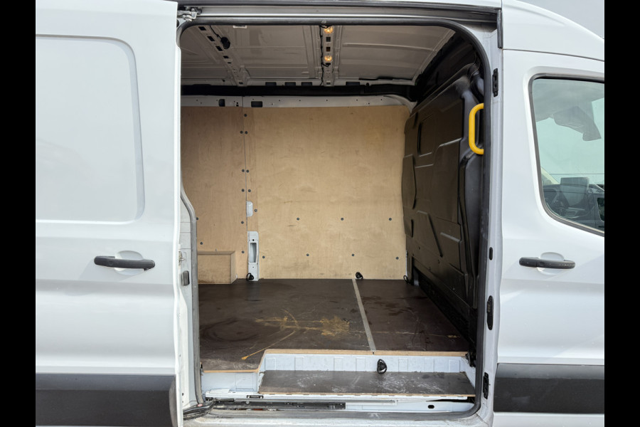 Ford E-Transit 68kWh 184PK L2H2 316km WLTP 94,9% (SOH) Climate Control Cruise Control CarPlay Camera Navigatie Parkeersensoren v+a
