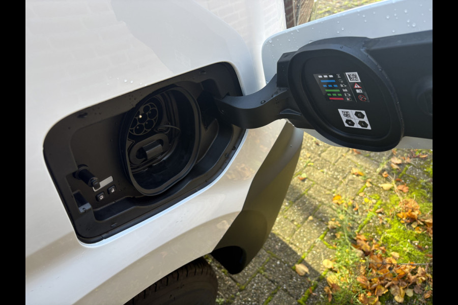 Renault Master E-Tech T35 L3H2 Advance long range 87 kWh 143pk | Trekhaak | Navi | Camera | 270gr. deuren | Betimmering | etc. etc.