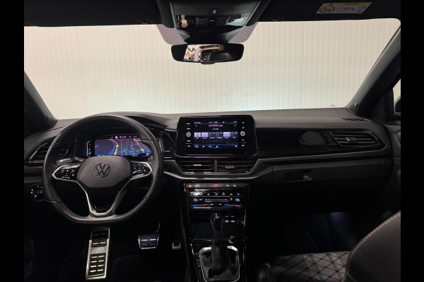 Volkswagen T-Roc 1.5 TSI R-Line | PANO | IQ LIGHTS | BEATS AUDIO | TREKHAAK