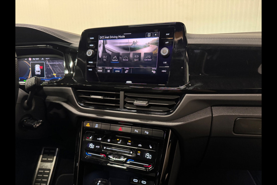 Volkswagen T-Roc 1.5 TSI R-Line | PANO | IQ LIGHTS | BEATS AUDIO | TREKHAAK