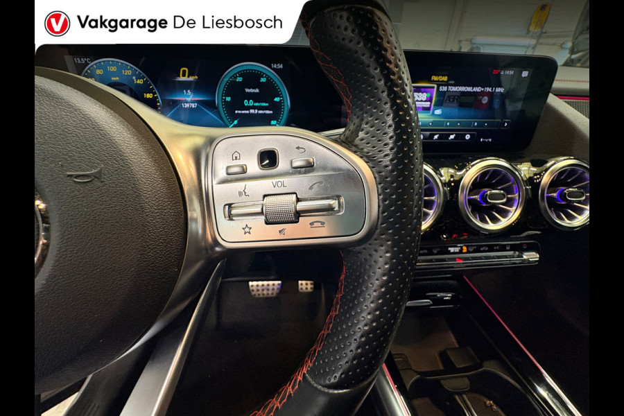 Mercedes-Benz EQA 250 AMG Line 67 kWh/navi/camera/stoelverw/wide screen/cruisec/