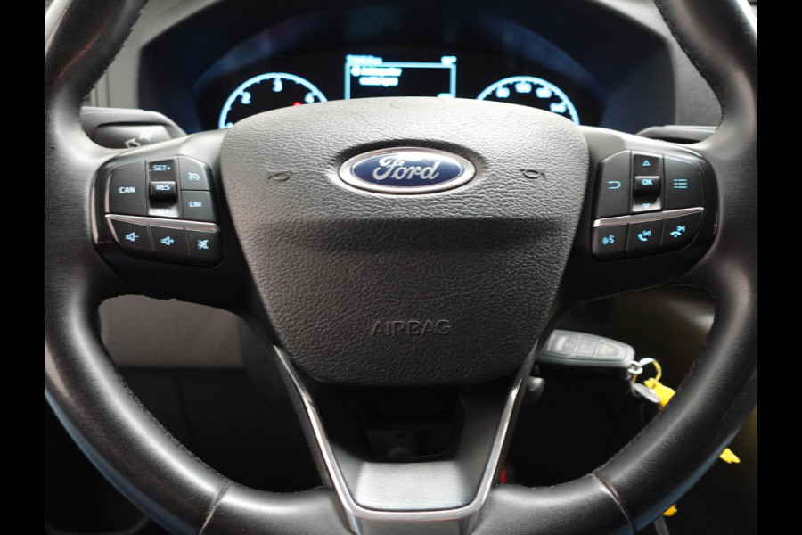 Ford Transit Custom L2H1 Trend Automaat Dubbele cabine Navigatie Trekhaak Cruise Control Parkeersensoren Airco Bluetooth Apple carplay Android auto Euro 6