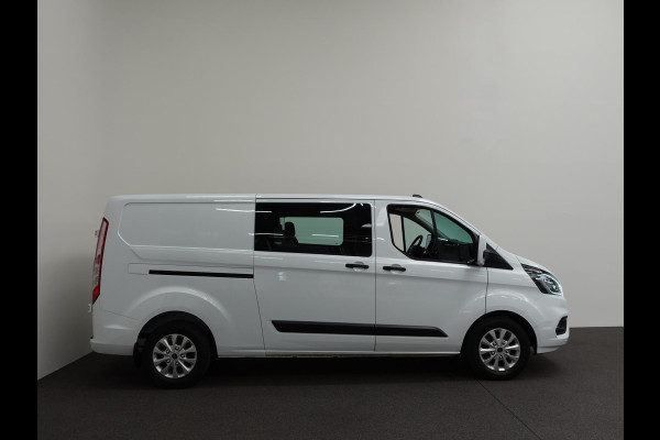 Ford Transit Custom L2H1 Trend Automaat Dubbele cabine Navigatie Trekhaak Cruise Control Parkeersensoren Airco Bluetooth Apple carplay Android auto Euro 6