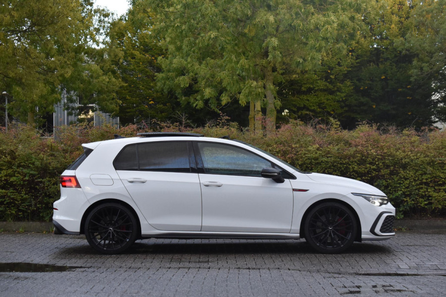 Volkswagen Golf 2.0 TSI GTI Pano IQ HK Camera Trekhaak