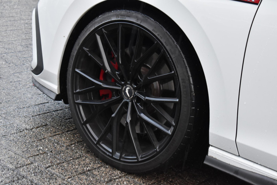 Volkswagen Golf 2.0 TSI GTI Pano IQ HK Camera Trekhaak