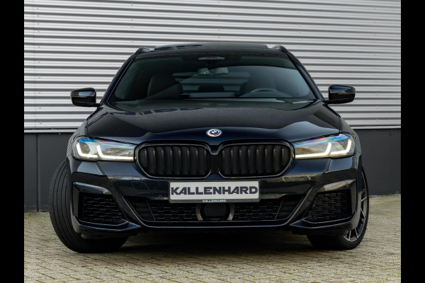 BMW 5 Serie Touring 540i xDrive M-Sport Pro - Pano - Trekhaak - Nappa - Standkachel - Stoelventilatie