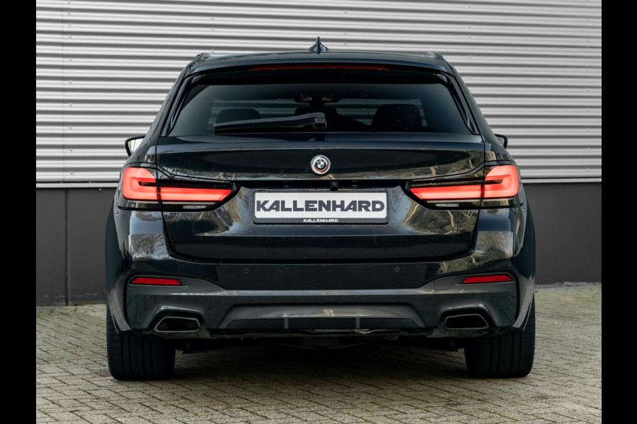BMW 5 Serie Touring 540i xDrive M-Sport Pro - Pano - Trekhaak - Nappa - Standkachel - Stoelventilatie