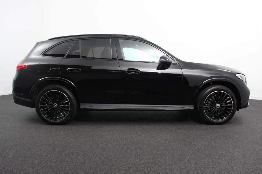 Mercedes-Benz GLC 300e 4MATIC AMG PHEV Line Night Pack Camera Navigatie Cruise Control Keyless Go Apple Carplay/Android Auto Lichtmetalen velgen
