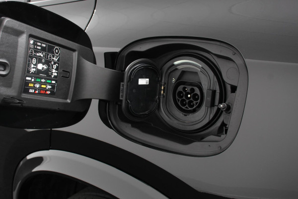 Mercedes-Benz GLC 300e 4MATIC AMG PHEV Line Night Pack Camera Navigatie Cruise Control Keyless Go Apple Carplay/Android Auto Lichtmetalen velgen