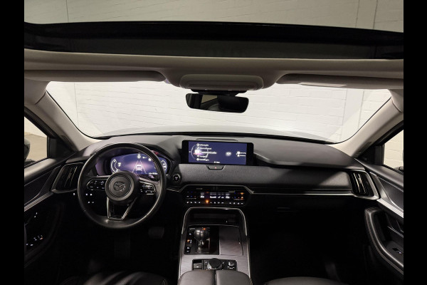 Mazda CX-60 2.5 e-SkyActiv PHEV Homura Trekhaak | Open dak | Adapt. Cruise | Stoelventilatie | Stuur-/Stoelverwarming | 360 camera | Carplay | Memory | Bose sound