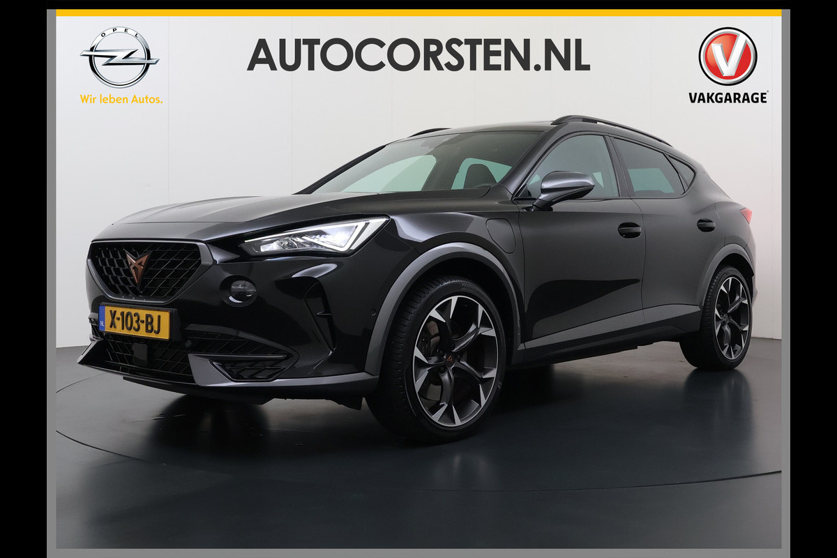 CUPRA Formentor 1.4T 245PK e-Hybrid VZ Performance SOH 100% Trekhaak Panoramadak Adap.Cruise Stoel+Stuurverwarming Elek.Achterklep 3-Zone Ecc Na Apple Carplay/Android Auto DAB Isofix Licht-/regensensor Draadloze lader Dodehoekdetectie File assistent 1e Eigenaar Origineel Nederlandse Auto