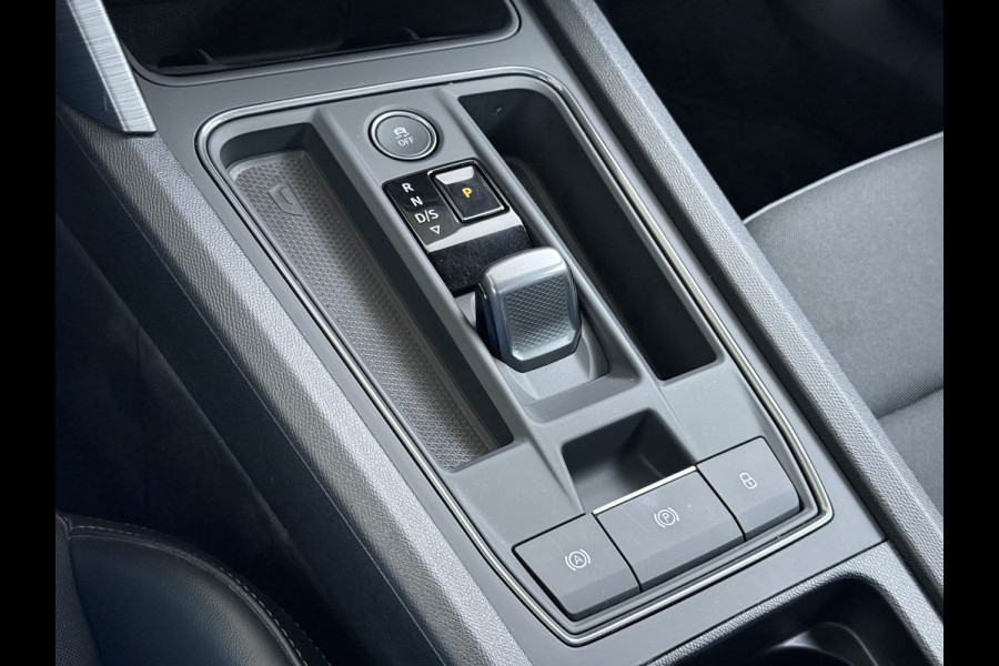 CUPRA Formentor 1.4T 245PK e-Hybrid VZ Performance SOH 100% Trekhaak Panoramadak Adap.Cruise Stoel+Stuurverwarming Elek.Achterklep 3-Zone Ecc Na Apple Carplay/Android Auto DAB Isofix Licht-/regensensor Draadloze lader Dodehoekdetectie File assistent 1e Eigenaar Origineel Nederlandse Auto