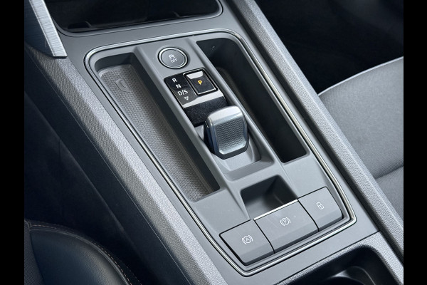 CUPRA Formentor 1.4T 245PK e-Hybrid VZ Performance SOH 100% Trekhaak Panoramadak Adap.Cruise Stoel+Stuurverwarming Elek.Achterklep 3-Zone Ecc Na Apple Carplay/Android Auto DAB Isofix Licht-/regensensor Draadloze lader Dodehoekdetectie File assistent 1e Eigenaar Origineel Nederlandse Auto