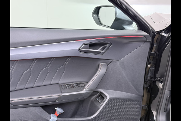 CUPRA Formentor 1.4T 245PK e-Hybrid VZ Performance SOH 100% Trekhaak Panoramadak Adap.Cruise Stoel+Stuurverwarming Elek.Achterklep 3-Zone Ecc Na Apple Carplay/Android Auto DAB Isofix Licht-/regensensor Draadloze lader Dodehoekdetectie File assistent 1e Eigenaar Origineel Nederlandse Auto