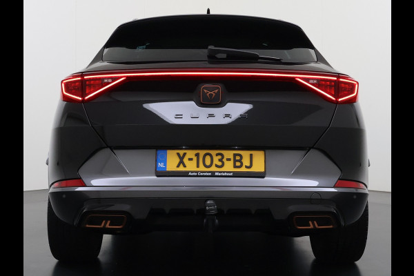 CUPRA Formentor 1.4T 245PK e-Hybrid VZ Performance SOH 100% Trekhaak Panoramadak Adap.Cruise Stoel+Stuurverwarming Elek.Achterklep 3-Zone Ecc Na Apple Carplay/Android Auto DAB Isofix Licht-/regensensor Draadloze lader Dodehoekdetectie File assistent 1e Eigenaar Origineel Nederlandse Auto