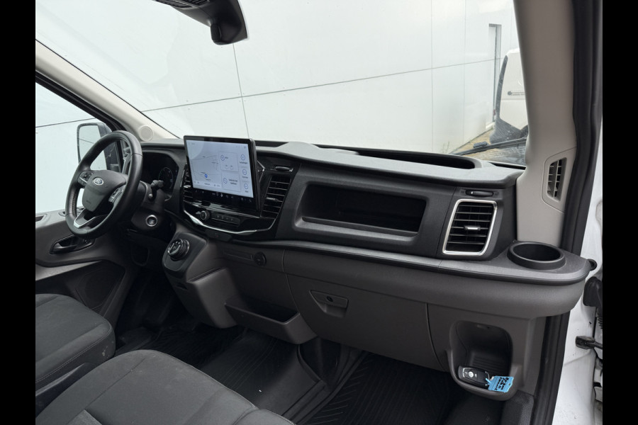 Ford E-Transit 68kWh 184PK L2H2 317km WLTP BEV Snelladen 360° Camera Stoelverwarming Cruise control Climate control Carplay Navigatie Parkeerse