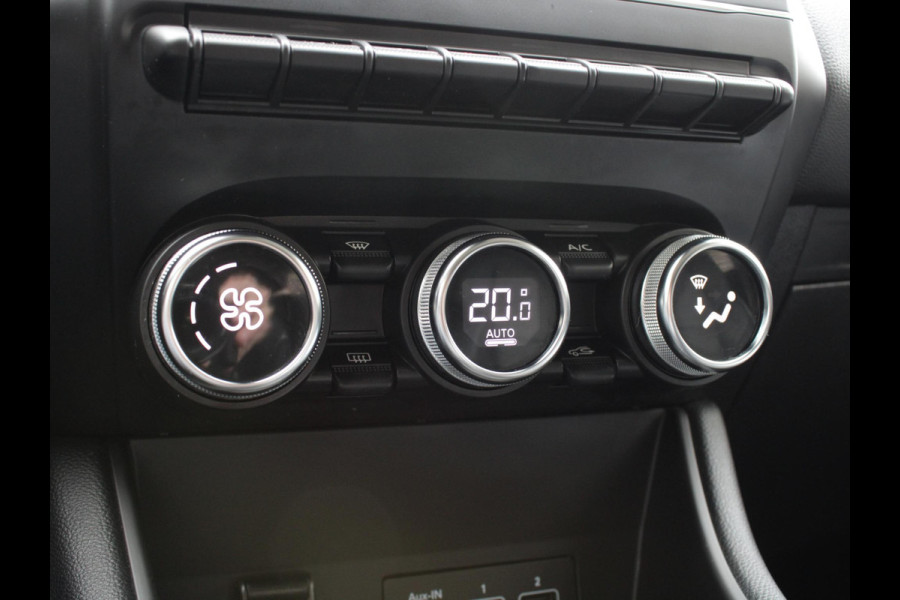 Renault Captur 1.3 TCe 130 Intens | STUURVERWARMING | TREKHAAK | ACHTERUITRIJCAMERA |