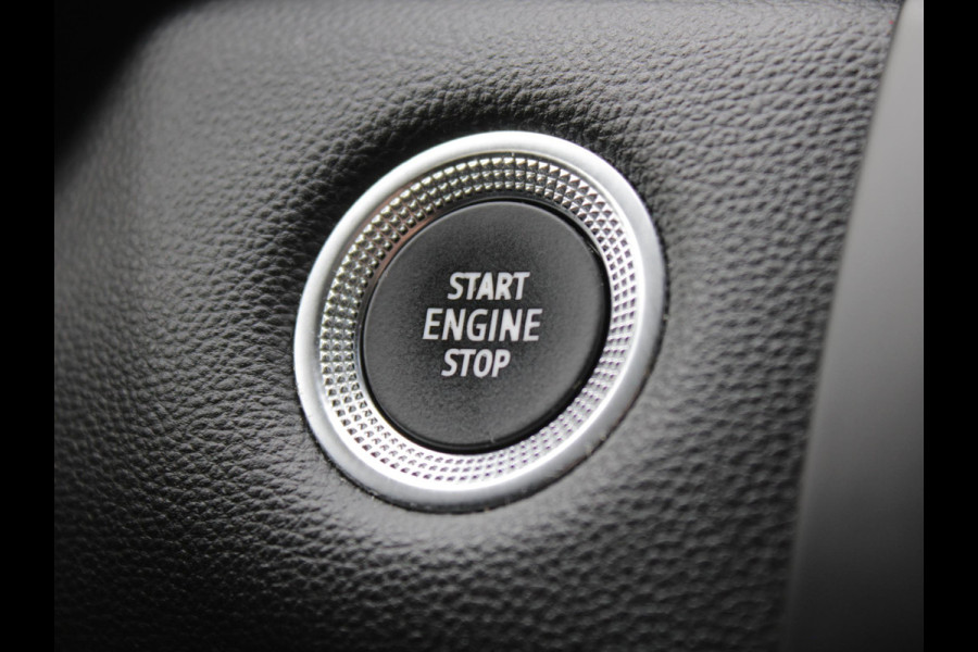 Renault Captur 1.3 TCe 130 Intens | STUURVERWARMING | TREKHAAK | ACHTERUITRIJCAMERA |