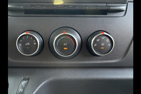 Renault Master Plancher T35 2.3 DCI 150PK Automaat Bakwagen Airco Cruise Control Camera Foodtruck Meubelbak Paardenwagen