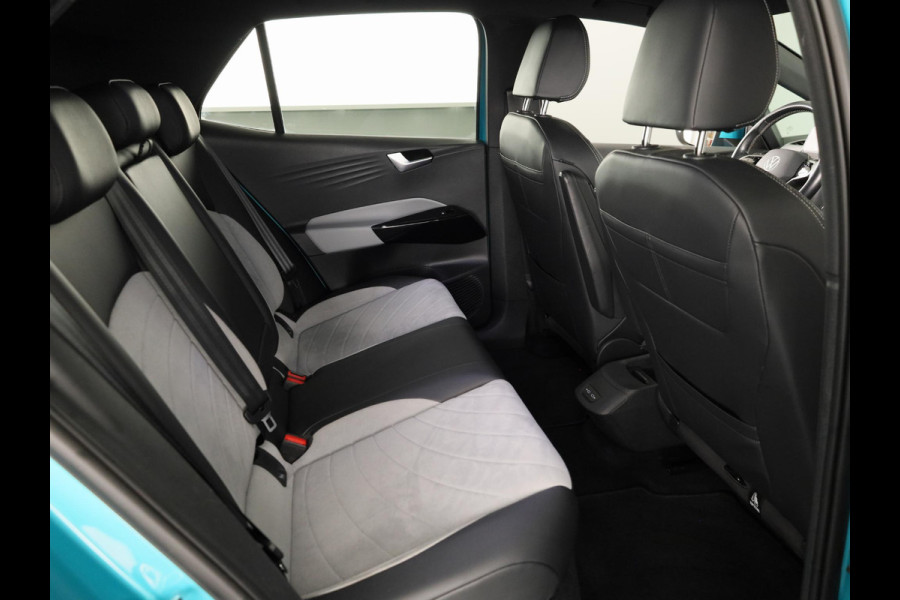 Volkswagen ID.3 Pro Edition 58 kWh 204PK | Navigatie | Stoelverwarming | Camera | Parkeersensoren