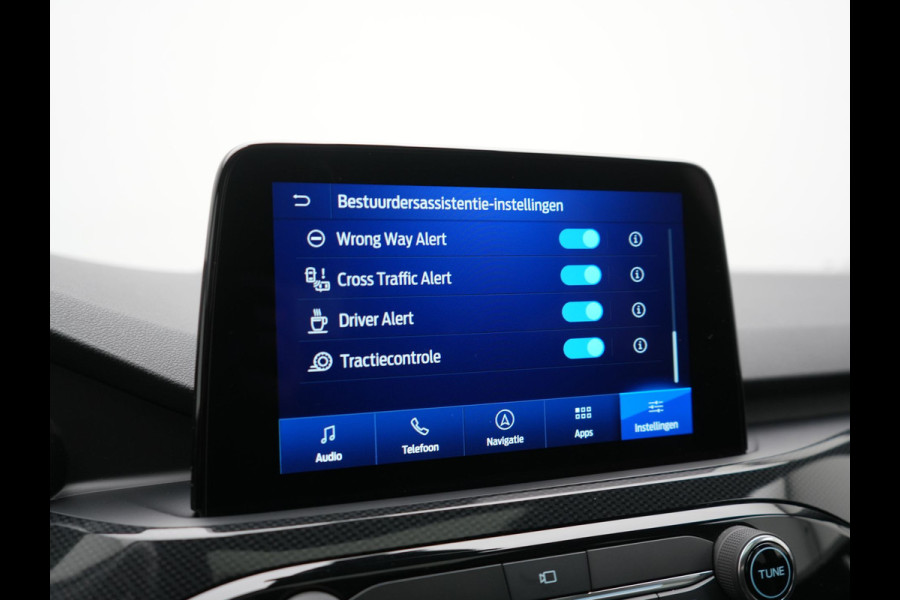 Ford Kuga 2.5 ST-Line X PHEV 225pk Dealer O.H | Panodak | Trekhaak Af Fabriek | Adaptive Cruise | 360 Camera | Bang & Olufsen | Head Up | Alcantara Sportstoelen & Stuur Verwarmd Keyless | Blis | Pilot Assist | Apple Carplay | Navigatie |