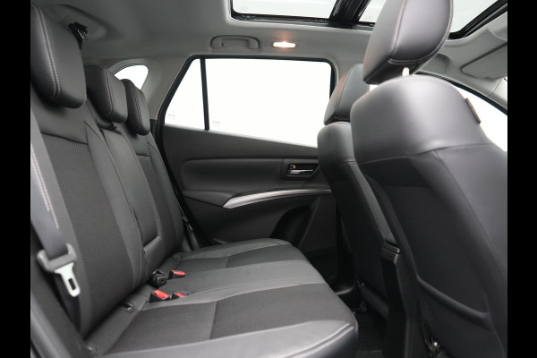 Suzuki S-Cross 1.5 AllGrip Style MHEV 115pk Dealer O.H | Panodak | Adaptive Cruise | 360 Camera | Keyless | Sportstoelen Verwarmd | Blis | Apple Carplay | DAB | Navigatie | 17"L.M |