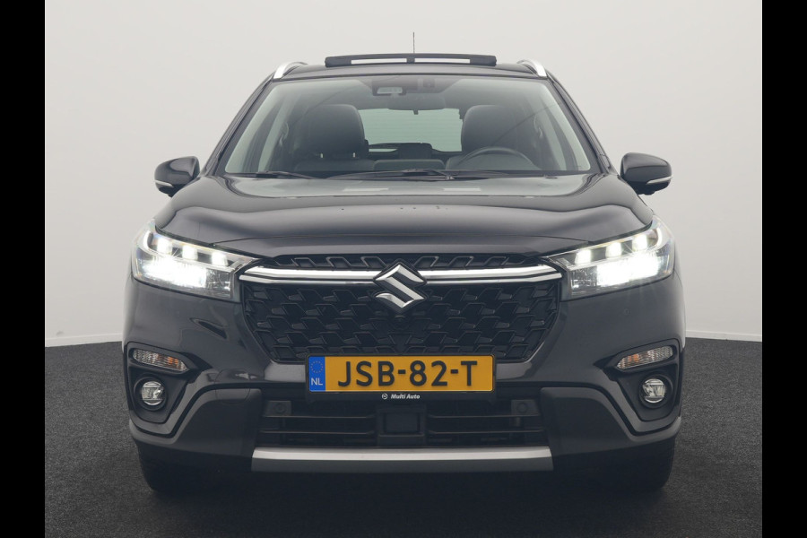 Suzuki S-Cross 1.5 AllGrip Style MHEV 115pk Dealer O.H | Panodak | Adaptive Cruise | 360 Camera | Keyless | Sportstoelen Verwarmd | Blis | Apple Carplay | DAB | Navigatie | 17"L.M |