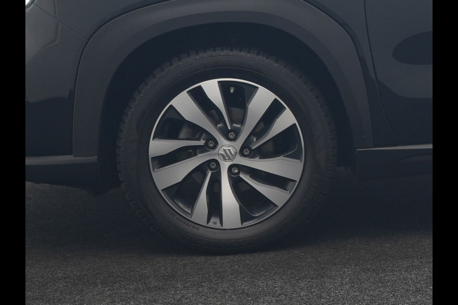 Suzuki S-Cross 1.5 AllGrip Style MHEV 115pk Dealer O.H | Panodak | Adaptive Cruise | 360 Camera | Keyless | Sportstoelen Verwarmd | Blis | Apple Carplay | DAB | Navigatie | 17"L.M |