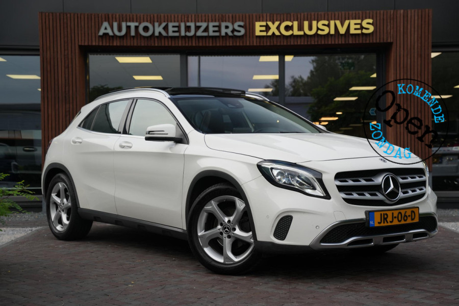 Mercedes-Benz GLA 180 Business Solution Pano Led