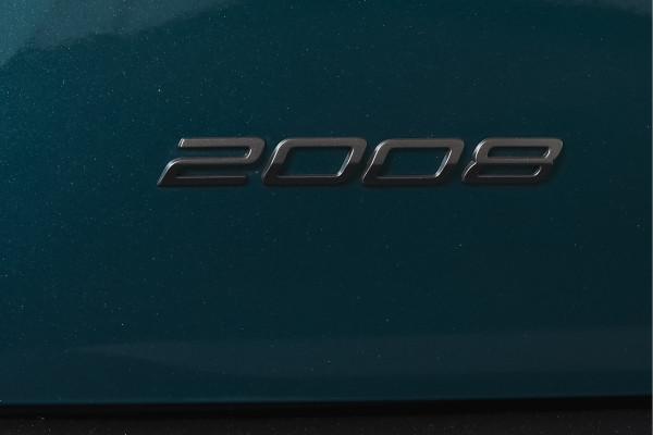 Peugeot 2008 1.2 Hybrid 136 Style | Cruise | PDC | Carplay/Android | ECC |