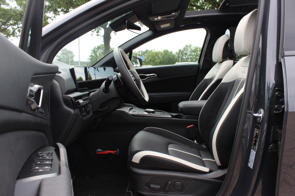 Kia Sportage 1.6 T-GDi Plug-in Hybrid GT-PlusLine / 4.621 km! / Panoramadak / 360Camera / Head-up / Leder / Matrix LED / Keyless / 19'' / CarPlay / Harman Kardon / Stoelventilatie / Stoelverwarming 4x / Dodehoek / DAB / ACC