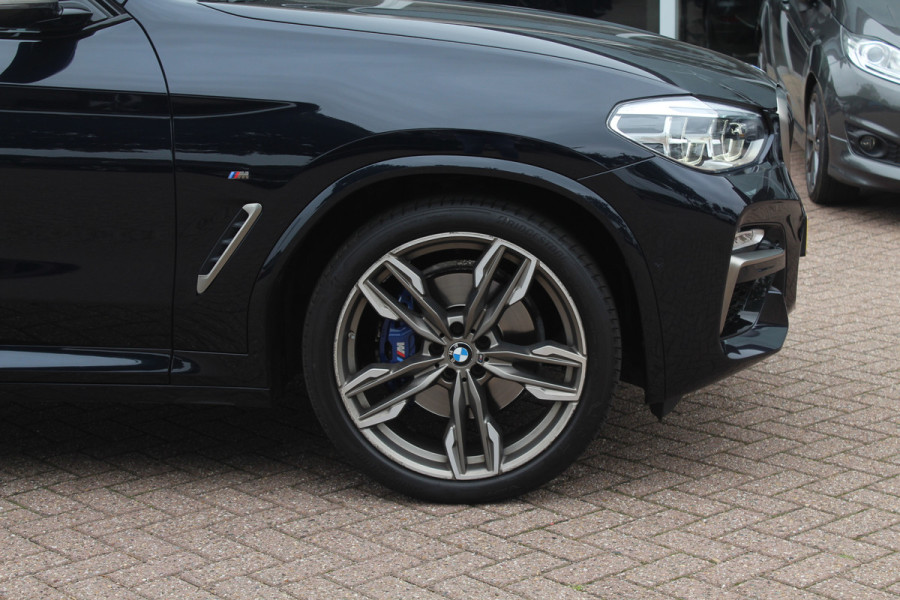 BMW X4 M40i High Exe. M Sport 73.952 km NL Auto. / Trekhaak / Panoramadak / Camera / Head-up / Luxe Leder / 21'' / Harman Kardon / Navigatie / Stuur+Stoelverwarming / DAB / Dodehoek / Cruise Control