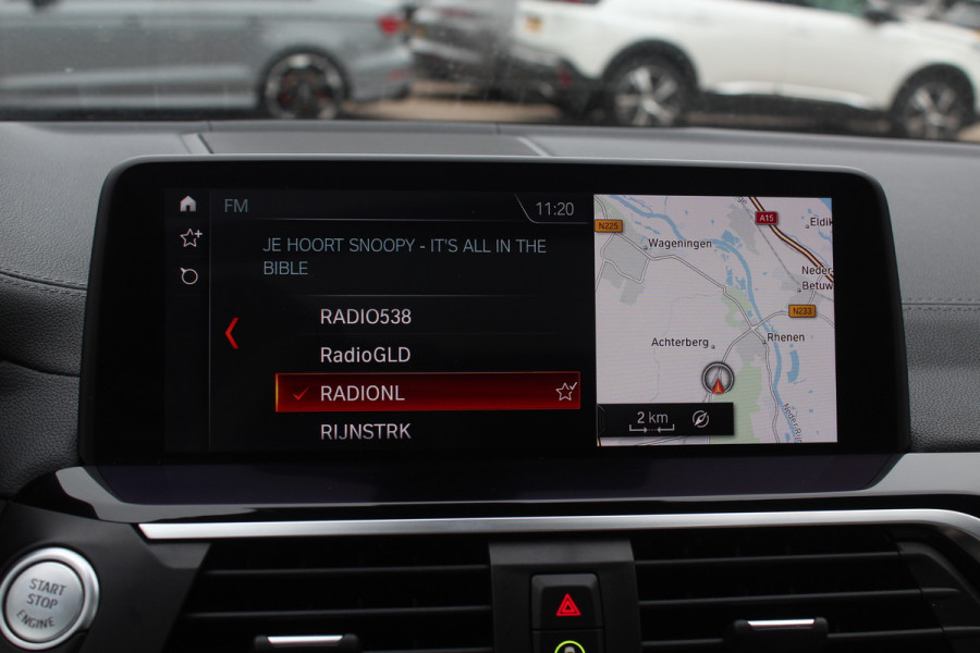 BMW X4 M40i High Exe. M Sport 73.952 km NL Auto. / Trekhaak / Panoramadak / Camera / Head-up / Luxe Leder / 21'' / Harman Kardon / Navigatie / Stuur+Stoelverwarming / DAB / Dodehoek / Cruise Control