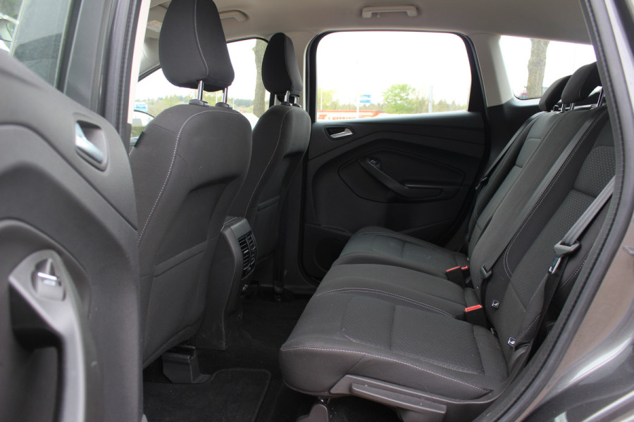 Ford Kuga 1.5 EcoBoost Trend Ultimate / Navigatie / Parkeerhulp achter / 17'' / Bluetooth / Cruise Control