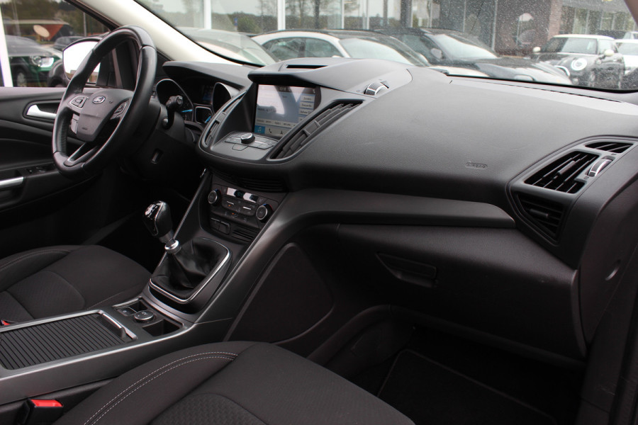 Ford Kuga 1.5 EcoBoost Trend Ultimate / Navigatie / Parkeerhulp achter / 17'' / Bluetooth / Cruise Control
