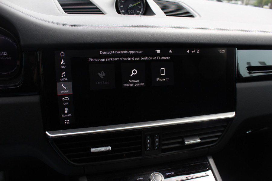 Porsche Cayenne 3.0 E-Hybrid / Panoramadak / Camera / Head-up / Leder / 21'' / Luchtvering / Bose / Sportuitlaat / Sportchrono / Stuur+Stoelverwamring / Dodehoek / DAB / ACC