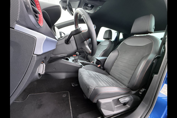 Seat Ibiza 5Drs FR Sport Adap.Cruise Camera Leer/Alcantara Sportstoelen+Verwarmd Lmv 18" Pdc Led Virtual Cockpit Ecc Navi Apple Carplay/And ESP Spoorassist Privacy-glass Sport onderstel  Lmv Isofix DAB Licht-/regensensor Origineel Nederlandse Auto