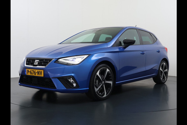 Seat Ibiza 5Drs FR Sport Adap.Cruise Camera Leer/Alcantara Sportstoelen+Verwarmd Lmv 18" Pdc Led Virtual Cockpit Ecc Navi Apple Carplay/And ESP Spoorassist Privacy-glass Sport onderstel  Lmv Isofix DAB Licht-/regensensor Origineel Nederlandse Auto