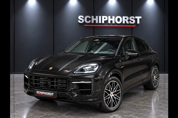 Porsche Cayenne Coupe 3.0 E-Hybride Sport Design Black Edition Sport-chrono Pakket-Soft Close -Bose