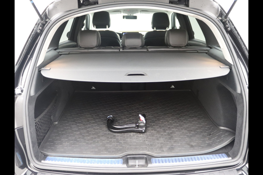 Mercedes-Benz GLC 200 Business Solution Limited Trekhaak, Camera, Leder