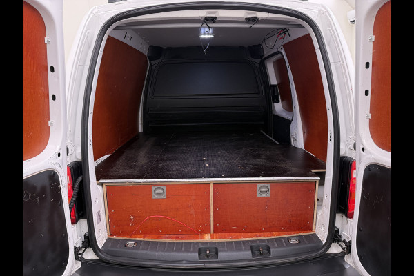 Volkswagen Caddy 2.0TDI Trekhaak Navi Euro 6 Airco Apple Carplay/Android Auto Cruise Control Bluetooth L1H1 BMT Trendline Betonplex Vloer Laden Schuifdeur Wandbetimmering 1.400kg Trekgewicht 1e Eigenaar