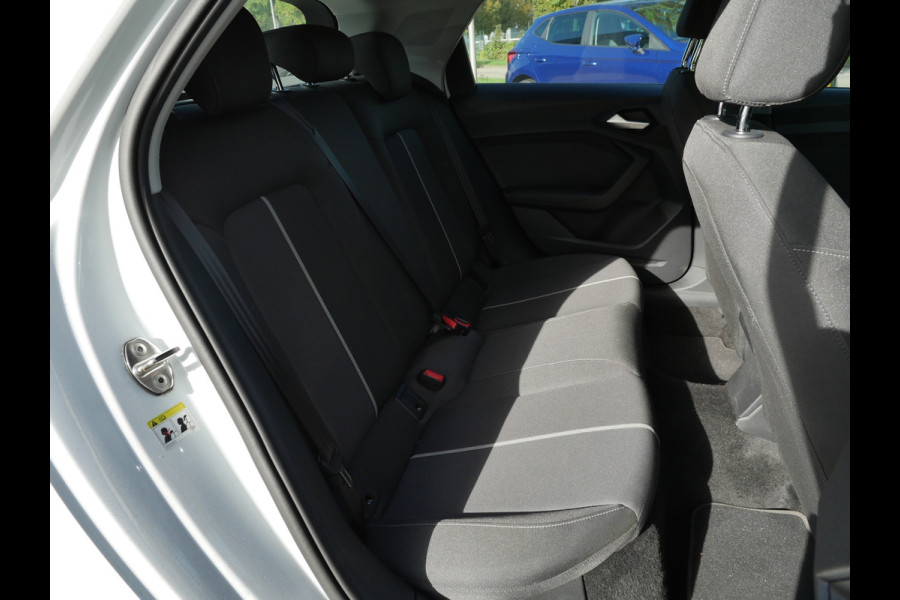 Audi A1 Sportback 25 TFSI Epic Sport | Android Auto/Apple Carplay | Zwart dak |
