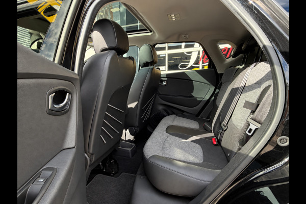 Renault Captur 1.3 TCe Intens AUTOMAAT I Panorama dak I Navigatie I Airco I LED I PDC I Sport velgen