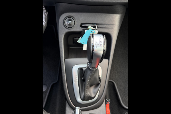 Renault Captur 1.3 TCe Intens AUTOMAAT I Panorama dak I Navigatie I Airco I LED I PDC I Sport velgen